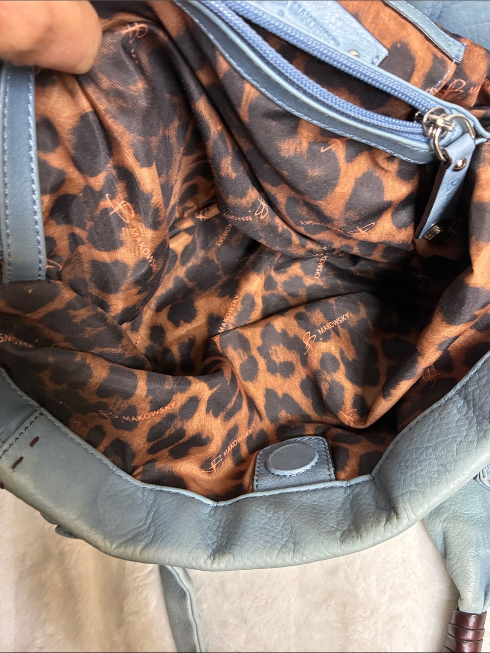 b. makowsky Light Blue Leather Shoulder Tote with Dark Wood-Wrapped Handles - Picture 6 of 9